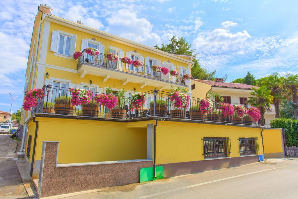 Frajona Apartments Malinska Exterior foto